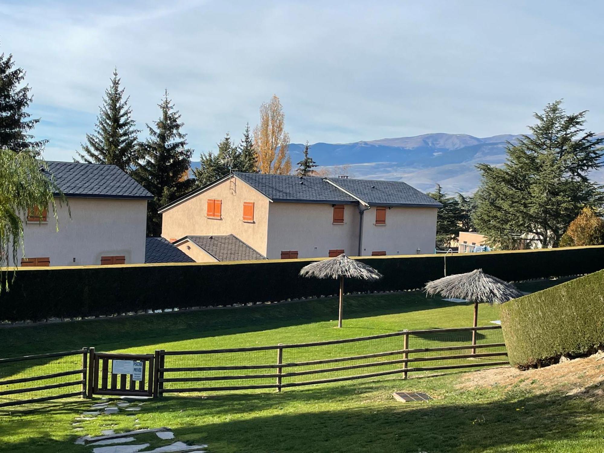 Apartamento Renovado Con Jardin Privado, Parking ,Wifi Y Piscina Osséja Εξωτερικό φωτογραφία