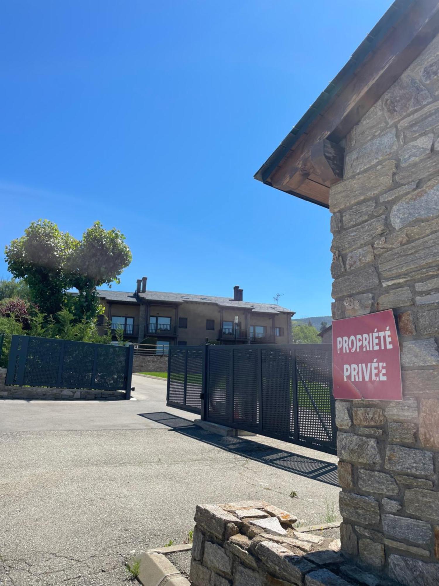Apartamento Renovado Con Jardin Privado, Parking ,Wifi Y Piscina Osséja Εξωτερικό φωτογραφία