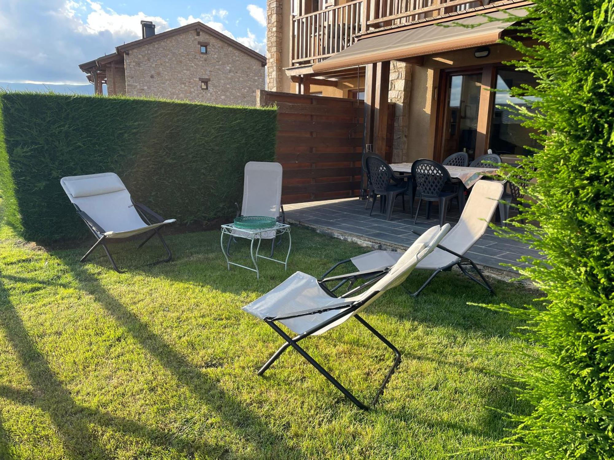 Apartamento Renovado Con Jardin Privado, Parking ,Wifi Y Piscina Osséja Εξωτερικό φωτογραφία